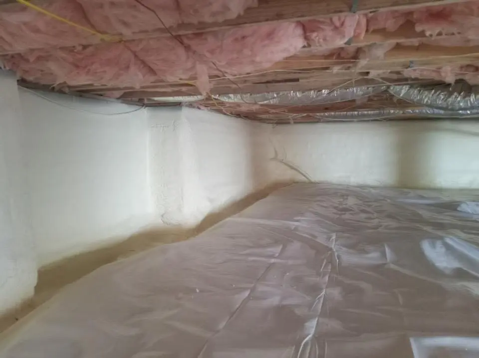 Crawl space encapsulation with closed-cell spray foam for Roof Waterproofing in Hartford City